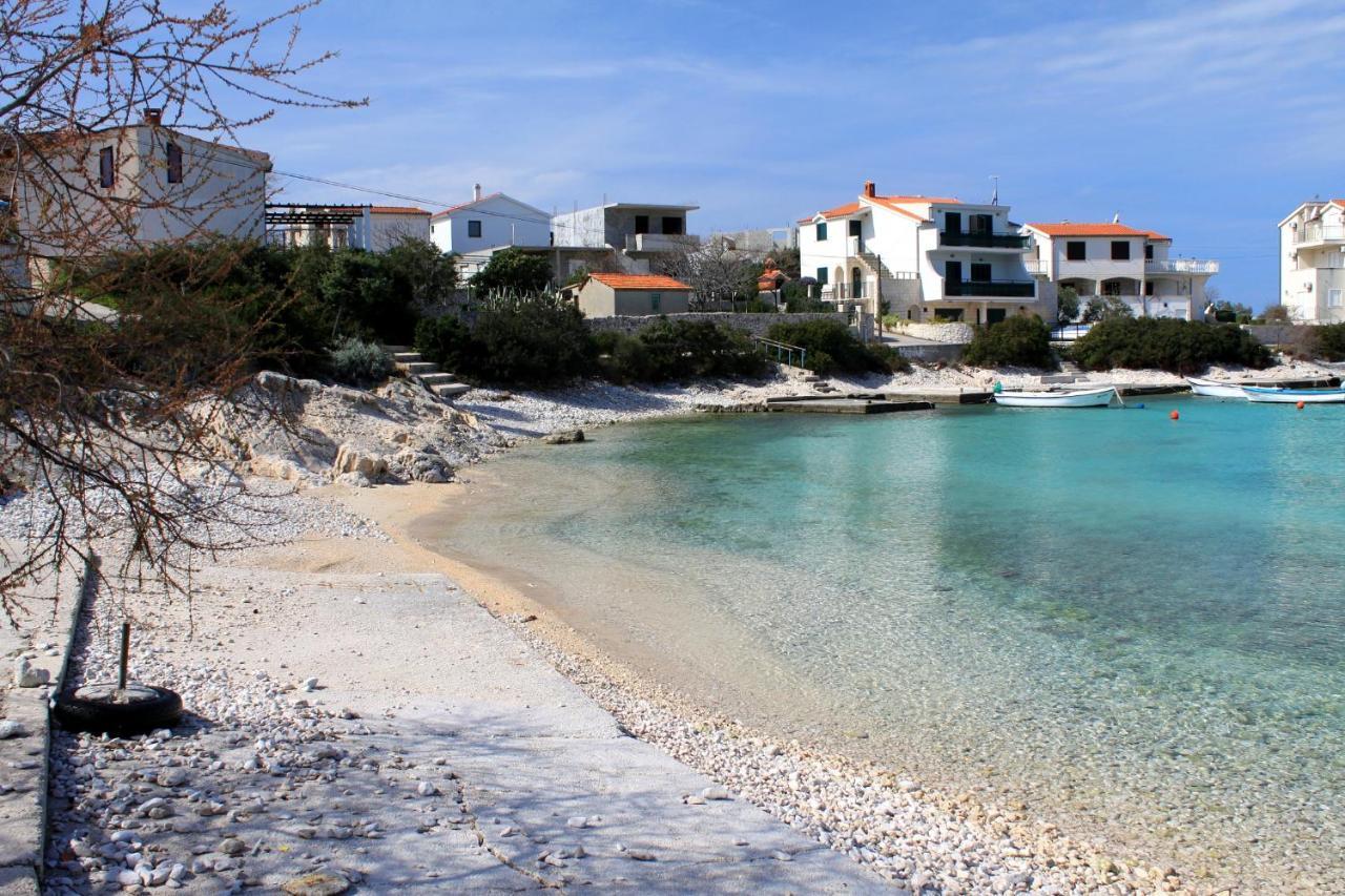 Family Friendly Seaside Apartments Kanica, Rogoznica - 12895 Esterno foto