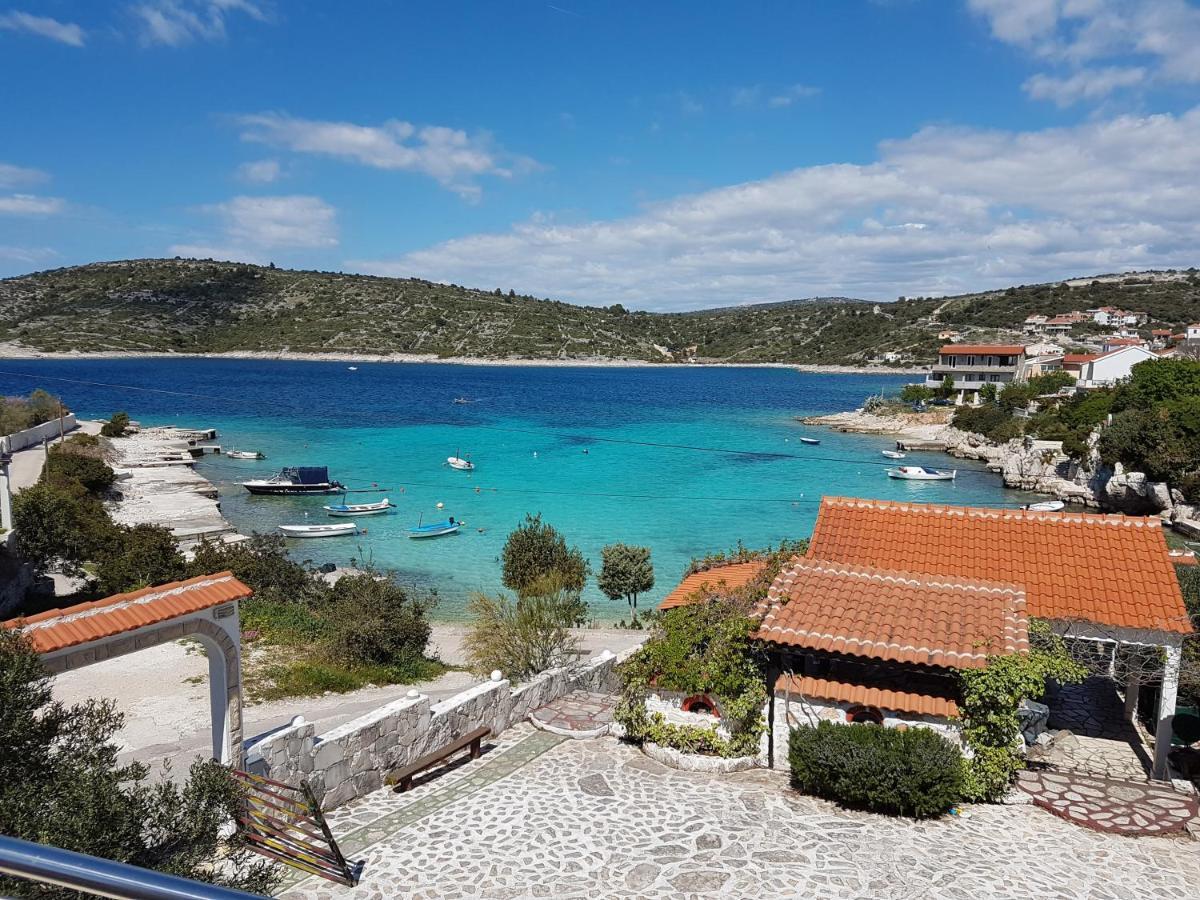 Family Friendly Seaside Apartments Kanica, Rogoznica - 12895 Esterno foto