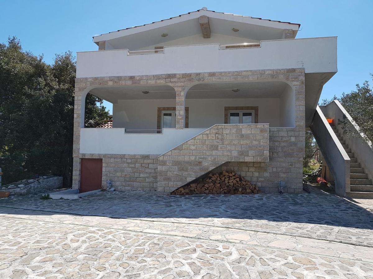 Family Friendly Seaside Apartments Kanica, Rogoznica - 12895 Esterno foto