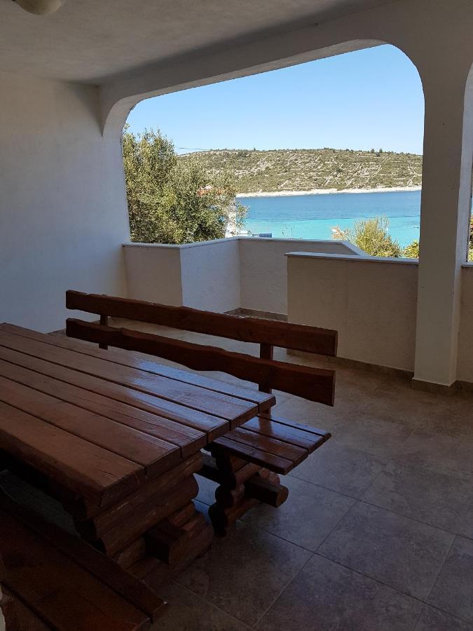 Family Friendly Seaside Apartments Kanica, Rogoznica - 12895 Esterno foto